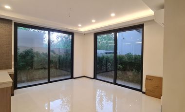 “Elegant Designer Dream Home in the Heart of BF Homes”