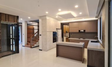 “Elegant Designer Dream Home in the Heart of BF Homes”