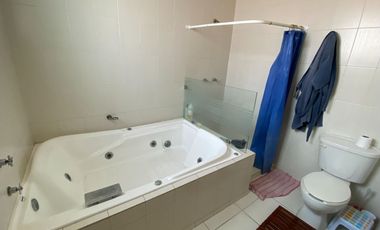 CASA AMUEBLADA EN RENTA EN TOLUCA, CERCA DE PARQUE TOLUCA 2000