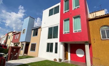 CASA AMUEBLADA EN RENTA EN TOLUCA, CERCA DE PARQUE TOLUCA 2000