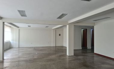 Alquiler de Edificio 4 pisos en Chimbote