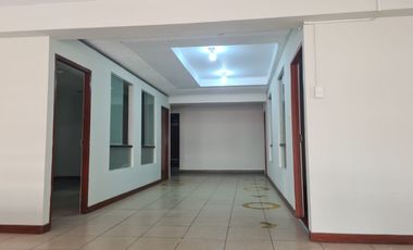 Alquiler de Edificio 4 pisos en Chimbote