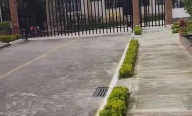 VENDO PERMUTO CASA ESPECTACULAR PARA ESTRENAR CON PARQUEADERO - FUSAGASUGÁ