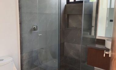CASA NUEVA EN PARAISO COUNTRY CLUB, MORELOS