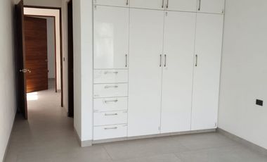 CASA NUEVA EN PARAISO COUNTRY CLUB, MORELOS