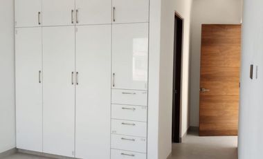 CASA NUEVA EN PARAISO COUNTRY CLUB, MORELOS