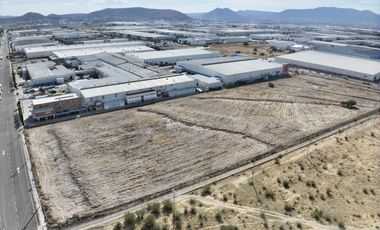 Terreno industrial en Venta dentro del Parque industrial Querétaro macrolote