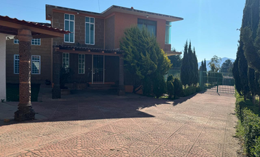 Casa Residencial En Renta, en Jilotepec Edo. Méx. Amueblada Y Con Servicios.
