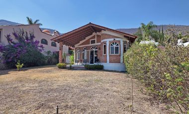 Una de las casas mas accesibles en el fraccionamiento las fuentes en Jocotepec!