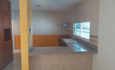 CASA EN RENTA EN COLIMA