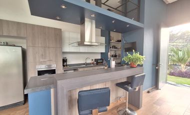 Venta Casa de un Nivel con Hermosa Vista en Tepoztlán