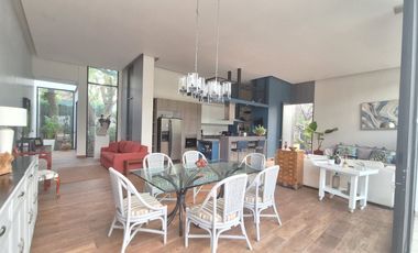 Venta Casa de un Nivel con Hermosa Vista en Tepoztlán