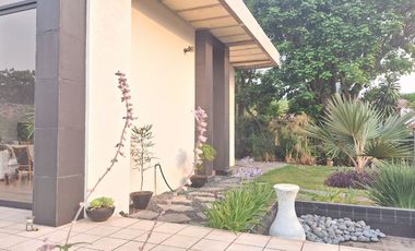 Venta Casa de un Nivel con Hermosa Vista en Tepoztlán