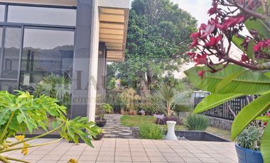 Venta Casa de un Nivel con Hermosa Vista en Tepoztlán
