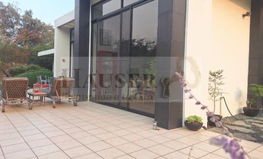 Venta Casa de un Nivel con Hermosa Vista en Tepoztlán