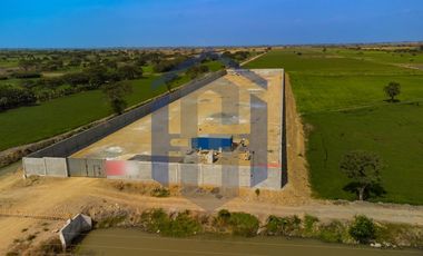 Terreno Comercial/Industrial en Venta – Oportunidad Estratégica en Vía al PAN, Km 7