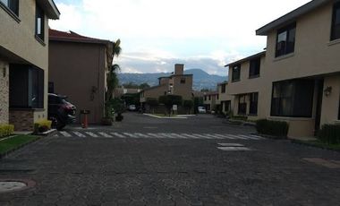 EXCELENTE DEPARTAMENTO EN PRIVADA ARBOLADA TEPEPAN, OPORTUNIDAD ÚNICA!!!