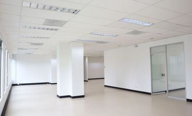 Oficina  en venta, Milla De Oro, Poblado, Medellin, Antioquia