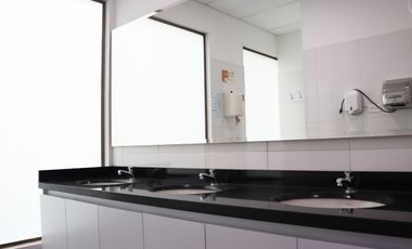 Oficina  en venta, Milla De Oro, Poblado, Medellin, Antioquia