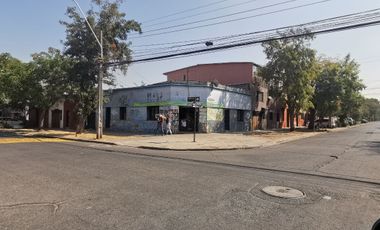 GRAN LOCAL CON PATENTE DE ALCOHOL