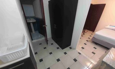 Alquilo Suite (1 dorm) Amoblada en piso 1 en Garzota cerca Empresa Electrica