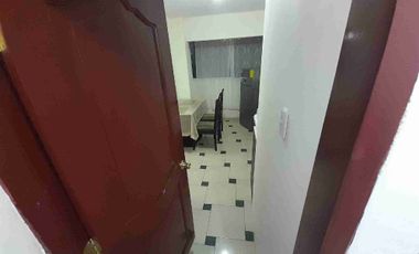 Alquilo Suite (1 dorm) Amoblada en piso 1 en Garzota cerca Empresa Electrica