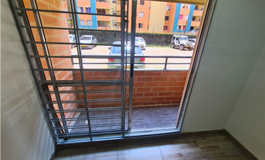 APTO EN ARRIENDO UBICADO EN SECTOR DE MADRID, VENTURA