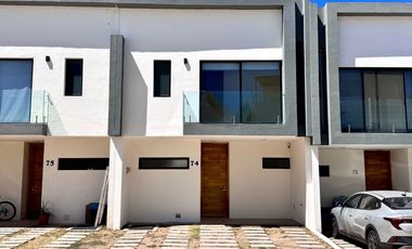 Casa en Venta en Triventi Residencial, zona Bosques de Santa Anita, Tlajomulco