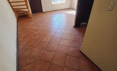 Vende casa 3D 1B en Villa Don Carlos, Colbun