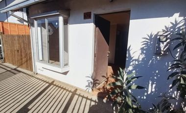 Vende casa 3D 1B en Villa Don Carlos, Colbun