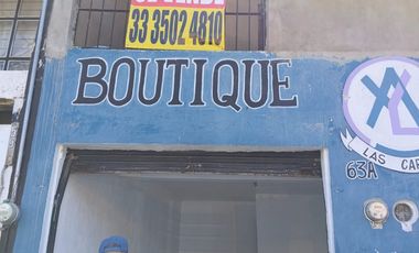 Propiedad con 2 Casas Mas LOCAL COMERCIAL