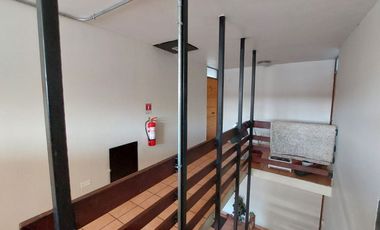 Vende Departamento a Pasos del Centro