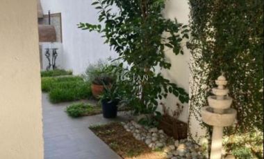 Casa en Venta en Palmas Diamante