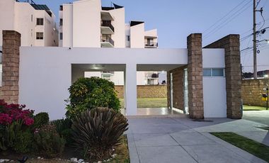 Fracc. San Rafael, Amplia Casa, Cuautlancingo, Cerca Volkswagen, $6,000.00