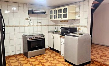 Arriendo casa en Peñalolén, Lo Hermida, 4D-1B-1E.