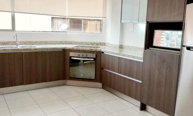 Arriendo departamento 3 dormitorios, Jiménez de la Espada y González Suárez.