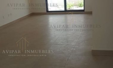 Casa en Venta en la Mejor Zona de Gran Reserva, Cumbres - Sector Himalya, Monterrey, N.L., México