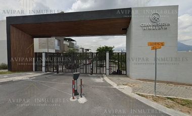 Casa en Venta en la Mejor Zona de Gran Reserva, Cumbres - Sector Himalya, Monterrey, N.L., México