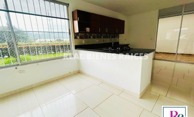 VENDO CASA ESQUINERA UNIFAMILIAR CERCA AL CENTRO COMERCIAL VIVA