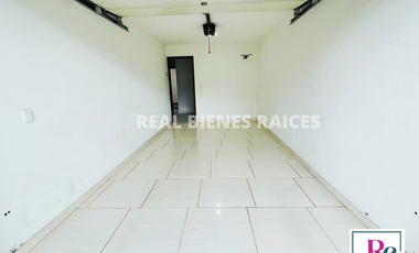 VENDO CASA ESQUINERA UNIFAMILIAR CERCA AL CENTRO COMERCIAL VIVA