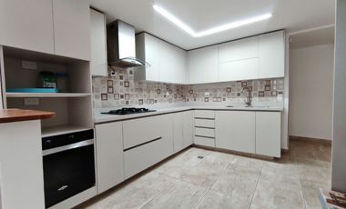 Venta de casa en Belén La Mota, unidad cerrada