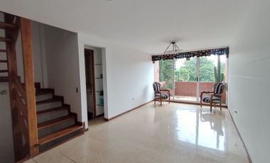 Venta de casa en Belén La Mota, unidad cerrada