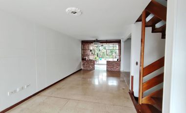 Venta de casa en Belén La Mota, unidad cerrada