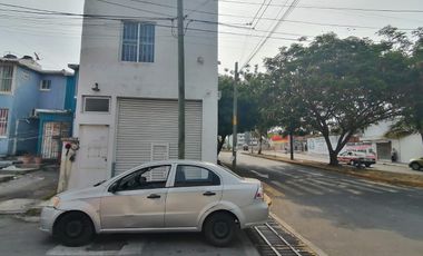 Local esquina el Coyol, Veracruz.