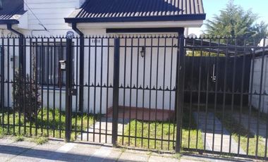 VENDE AMPLIA CASA MAULE