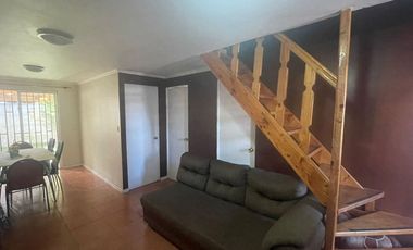 VENDE AMPLIA CASA MAULE