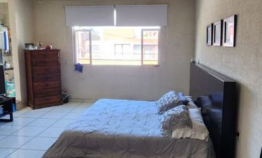 Casa en colonia camelinas