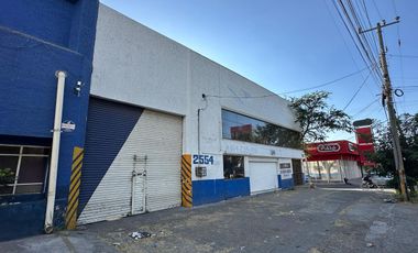 ALAMO INDUSTRIAL (EL ROSARIO) BODEGA Y LOCAL EN RENTA EN ESQUINA GONZALEZ GALLO, GUADALAJARA !!!