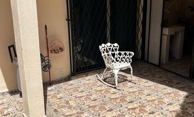 🏡 *CASA EN VENTA EN CUMBRES 4° SECTOR* 🌟