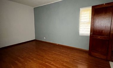 SE RENTA EXCELENTE DEPARTAMENTO SUPER UBICADO A MEDIA CUADRA DE PASEO DE LA REFORMA